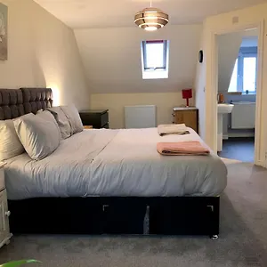 Entire 4 Bed Townhouse , Exeter United Kingdom